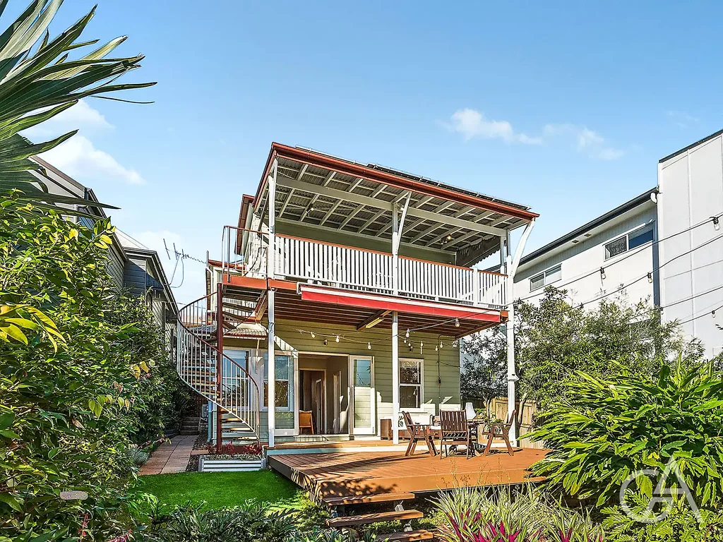 Paddington 4غرفة نوم Timeless Queenslander Charm Meets Flexible Family Living