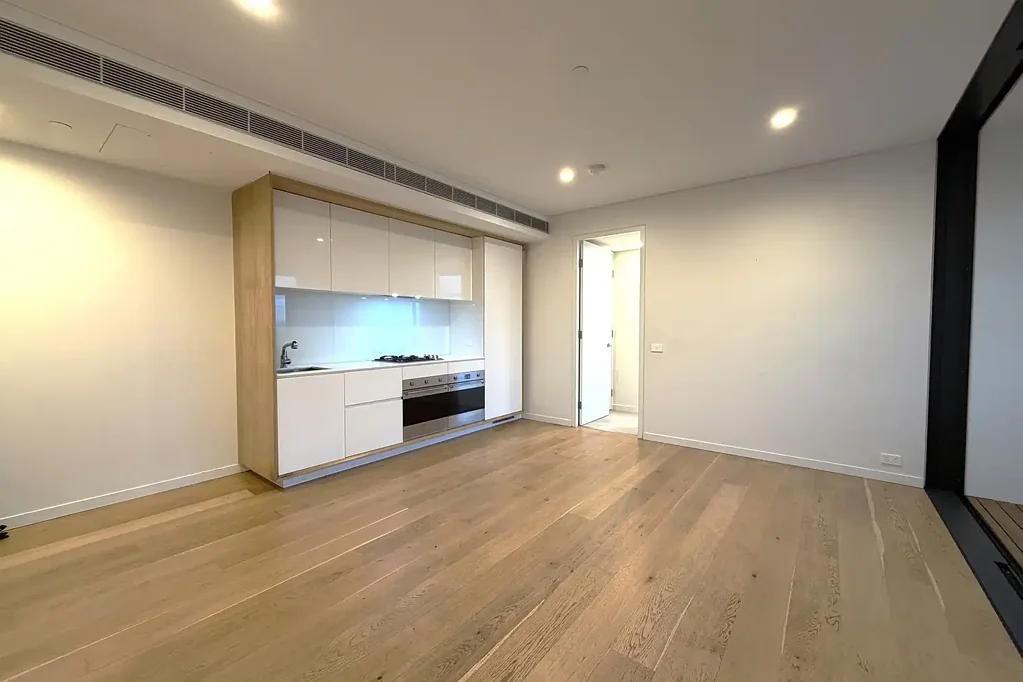 Modern One-Bedroom Apartment for Rent – DUO, Central Park