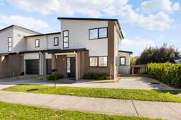 52B Arrowsmith Drive, Flat Bush