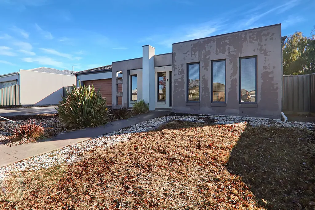 16 Thornley Street, Horsham, VIC 3400