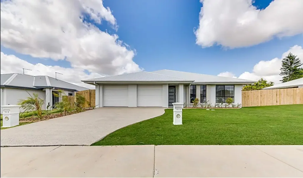 Modern Unit in Quiet Location!