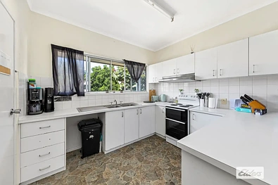 6 Colleen Avenue, Emerald, QLD 4720, 4 Schlafzimmer, 1 Badezimmer, House