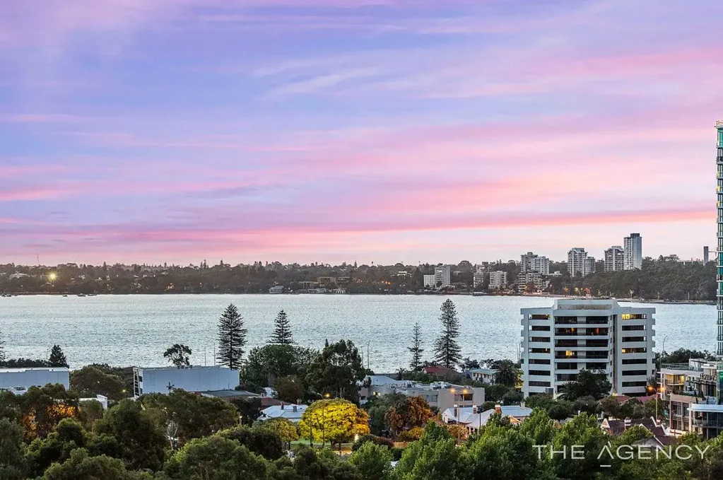South Perth 2 Slaapkamer Sweeping River Views