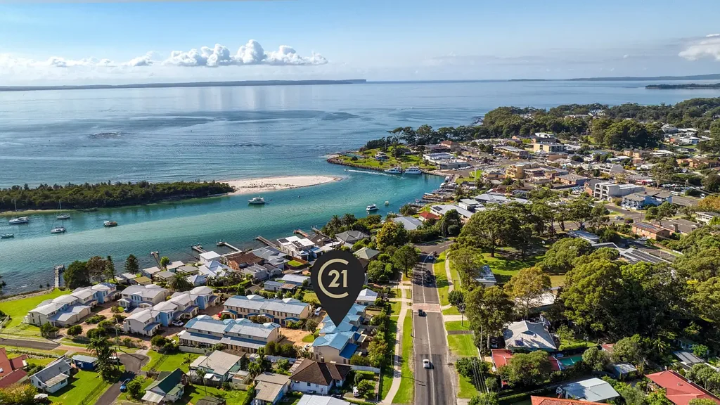 PRIME COASTAL LOCATION & LIFESTYLE