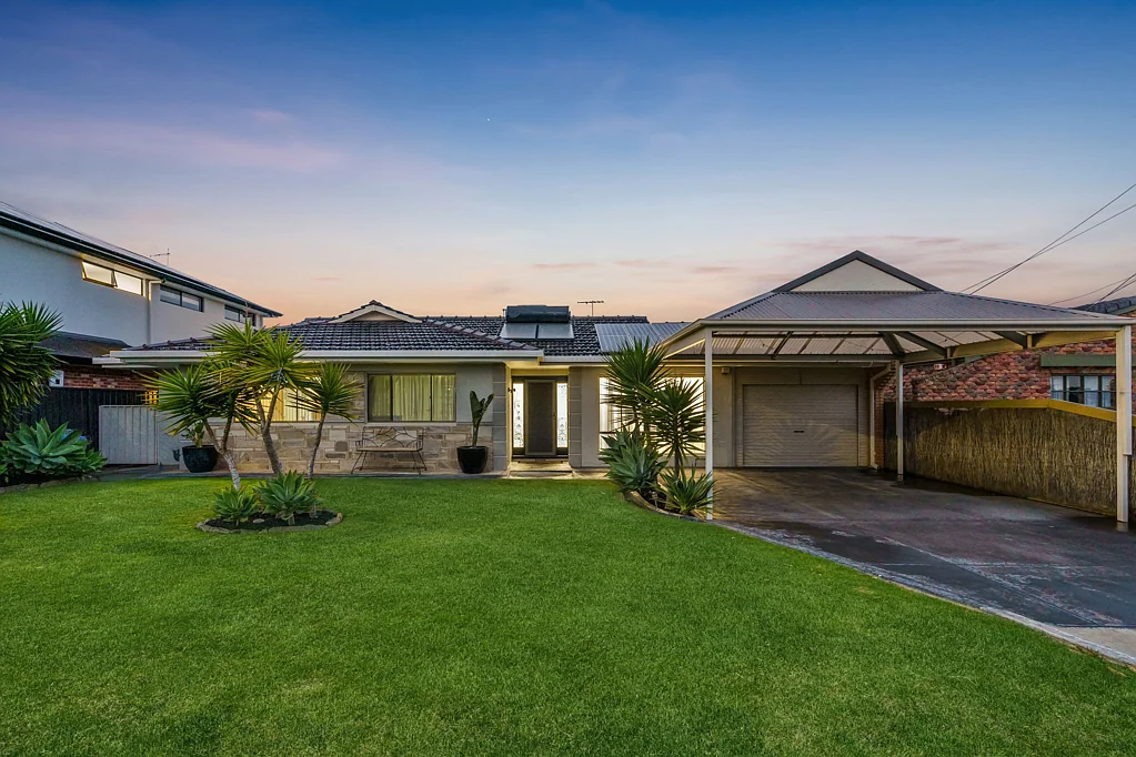 5 Denbrow Street, West Beach, SA 5024