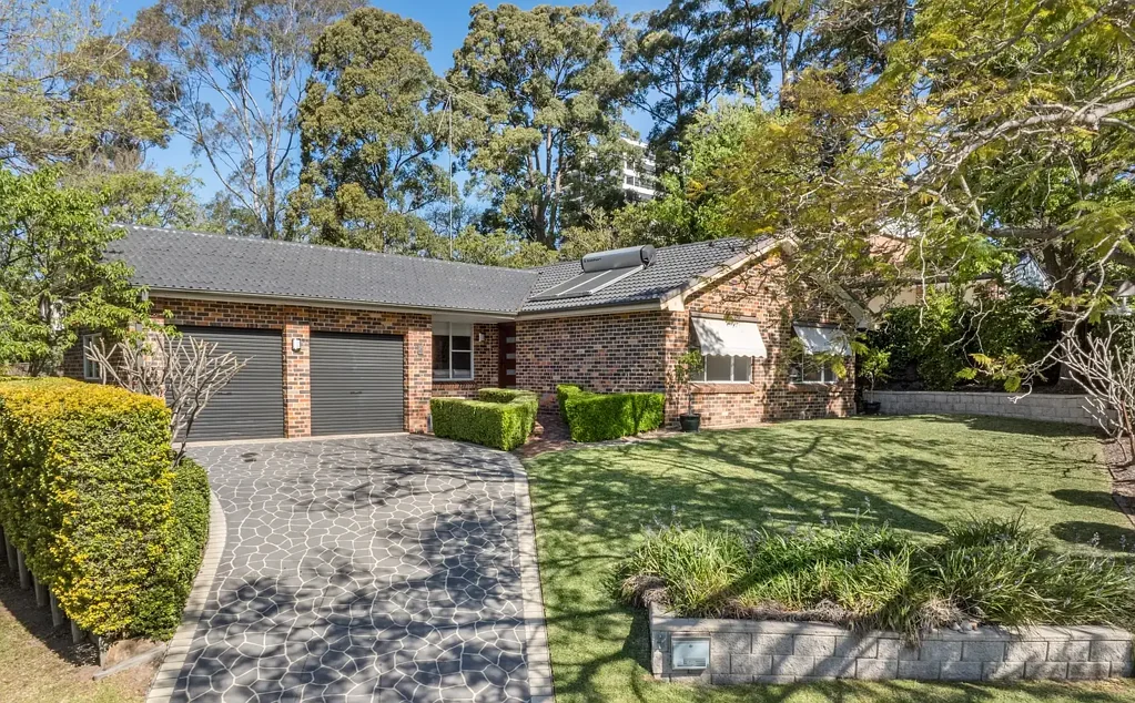 4 Heatherbrae Place, Castle Hill, NSW 2154