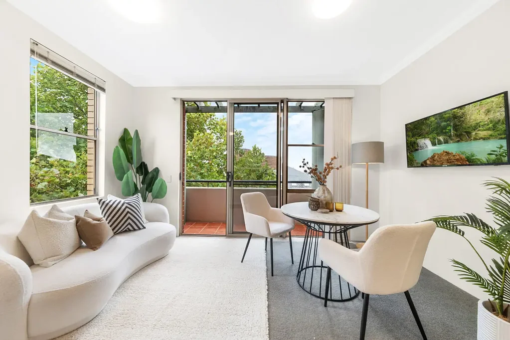 North facing apartment in the heart of Crows Nest