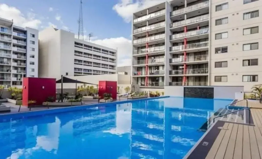 2x2x1 - Secured City Apartment with Parking, Gym, Lap Pool, Spa, Sauna etc.