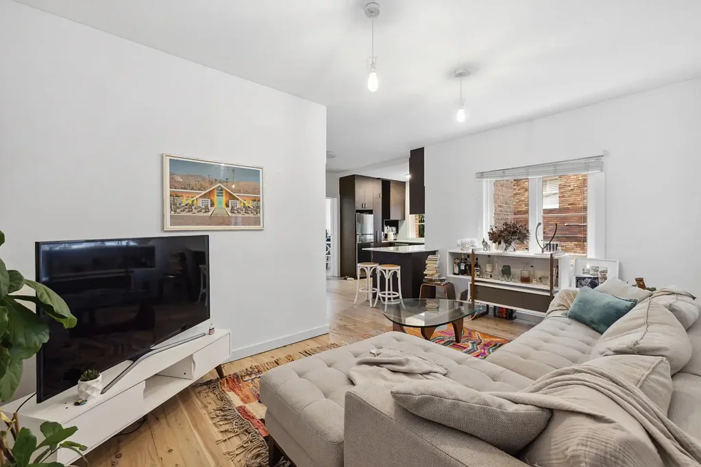 Leafy & Private Apartment in a Premier Bellevue Hill Setting