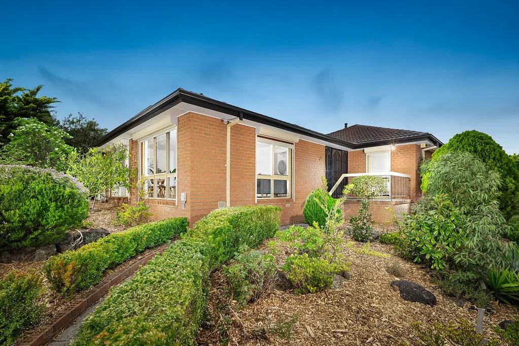 55 Streeton Circuit, Mill Park, VIC 3082