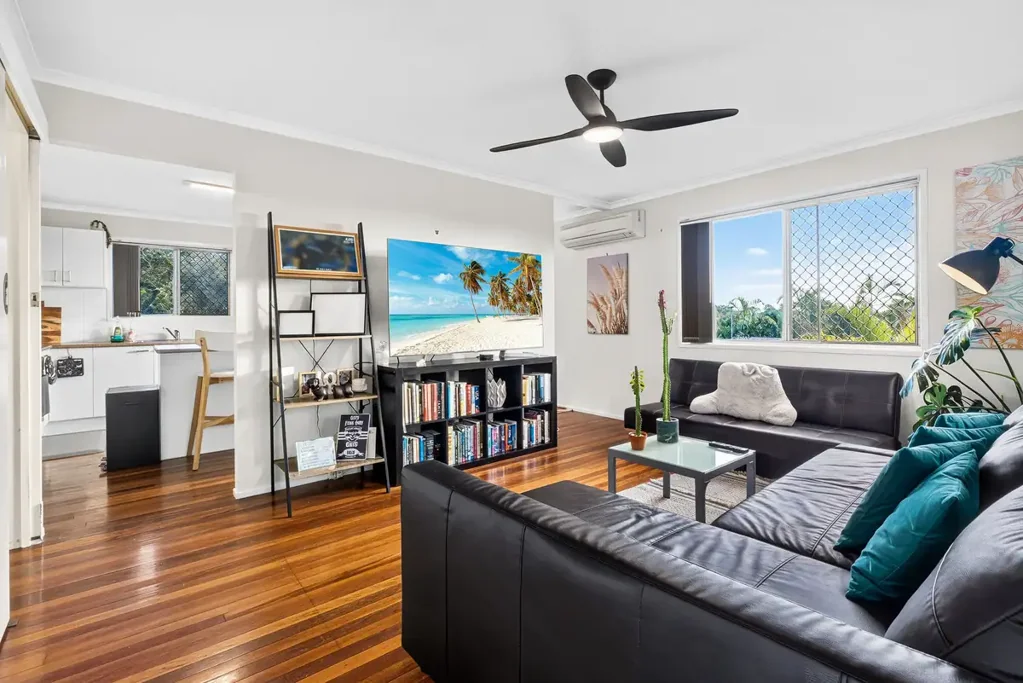 Bundamba 3 Bedroom Big on space. Loaded with extras. Ready for family life.