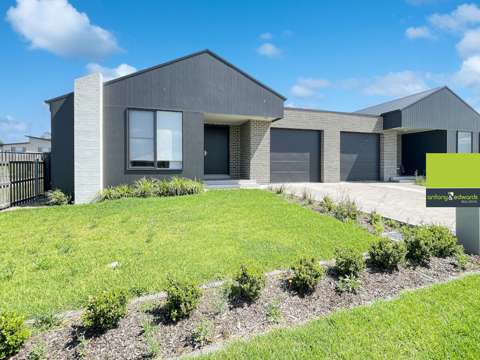 Goulburn 4 Bedroom Grand Residence with Style...