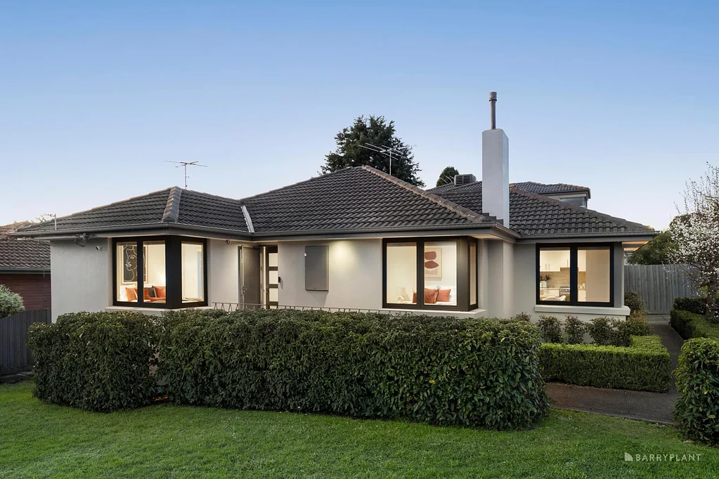 19 Westwood Drive, Bulleen, VIC 3105