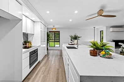 5 Millstream Place, Glenview, QLD 4553, 6房, 3浴, House