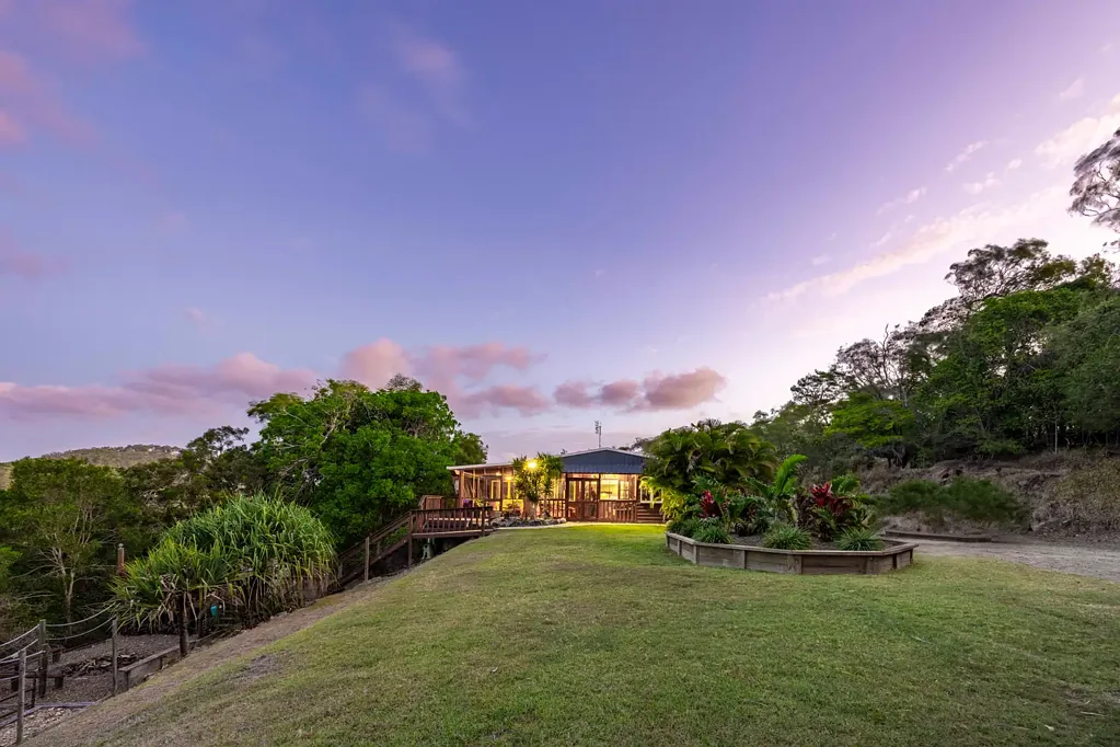 Agnes Water 3房  15.86 Acres of Pure Coastal Serenity - Just Minutes from Town