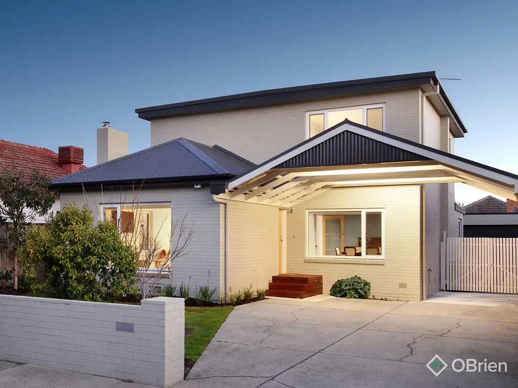 Oakleigh 5ਬੈੱਡਰੂਮ Family Oasis in a Blue-Chip Pocket