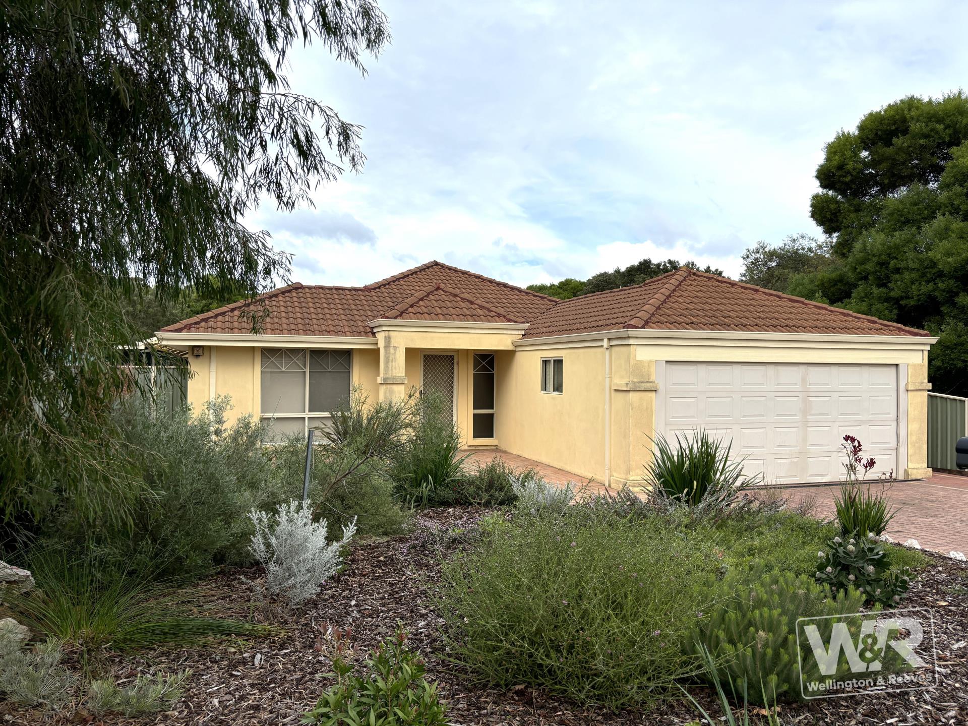 40B ARDROSS CR, COLLINGWOOD PARK WA 6330, 0部屋, 0バスルーム, House