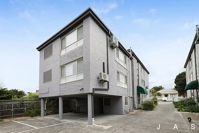 室外 - 8/138 Shields Street, Flemington, VIC 3031