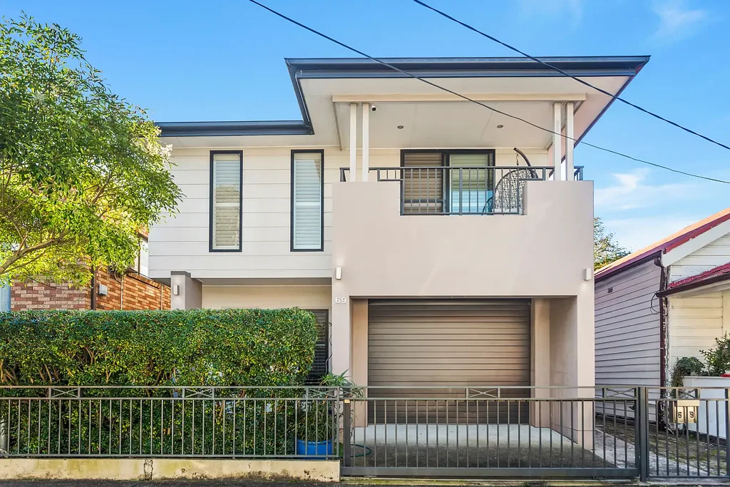 Spacious Two-Storey Family Oasis with Direct Park Access