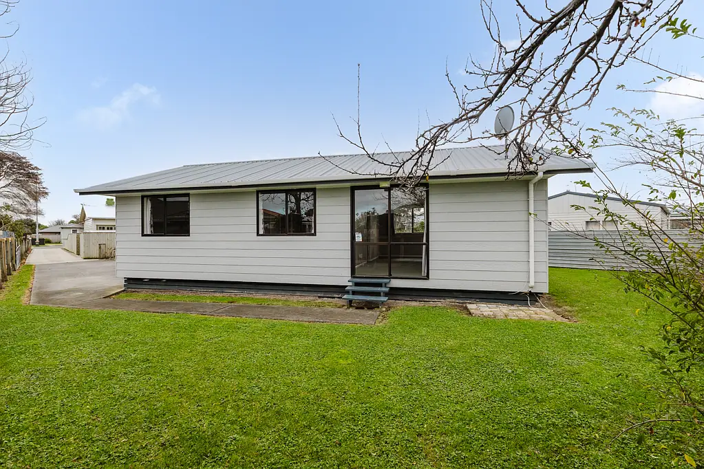 Tidy 3 Bedroom Home