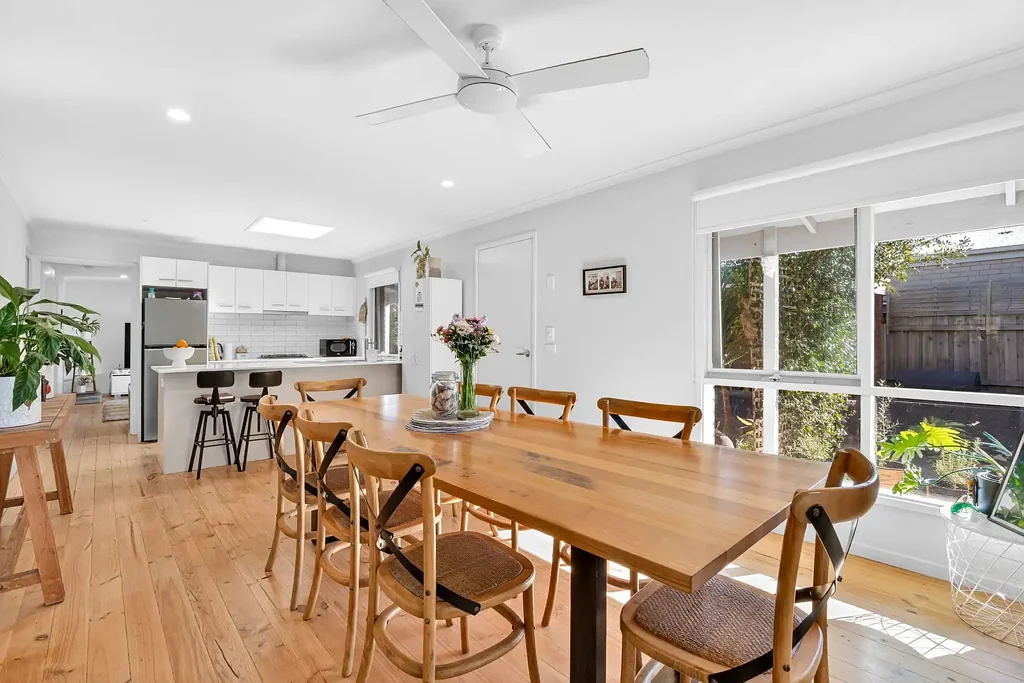 Ocean Grove 3 Slaapkamer Coastal Living with Room for the Van or Boat!