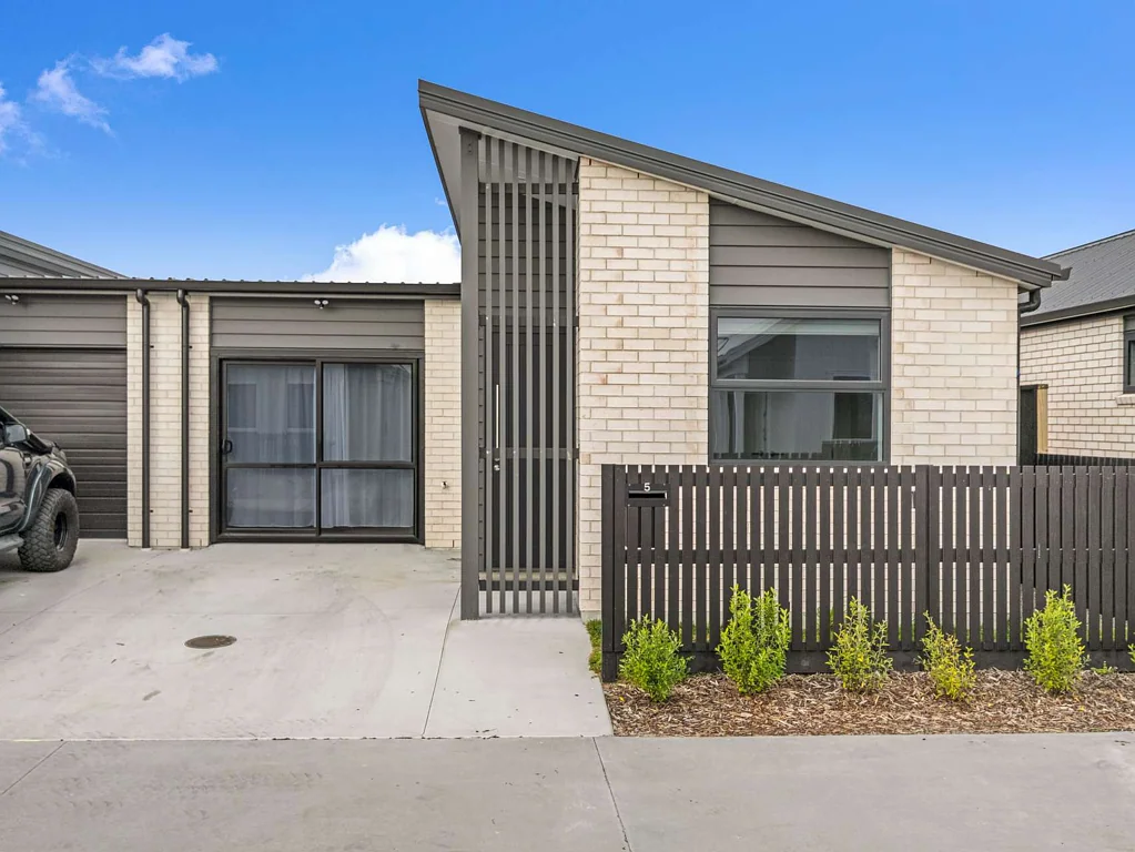 Papamoa 3Kwarto Contemporary Ease in Coastal Papamoa