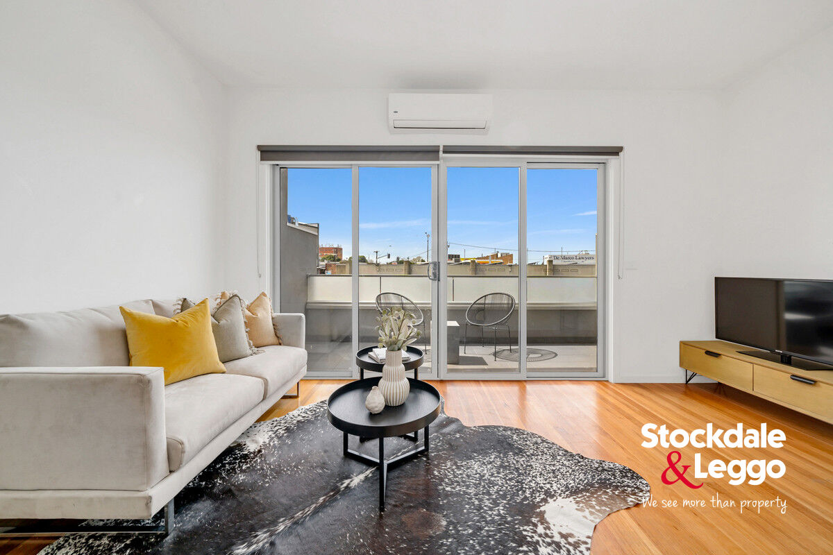 UNIT 8 1 GLADSTONE PDE, GLENROY VIC 3046, 0 Schlafzimmer, 0 Badezimmer, Townhouse