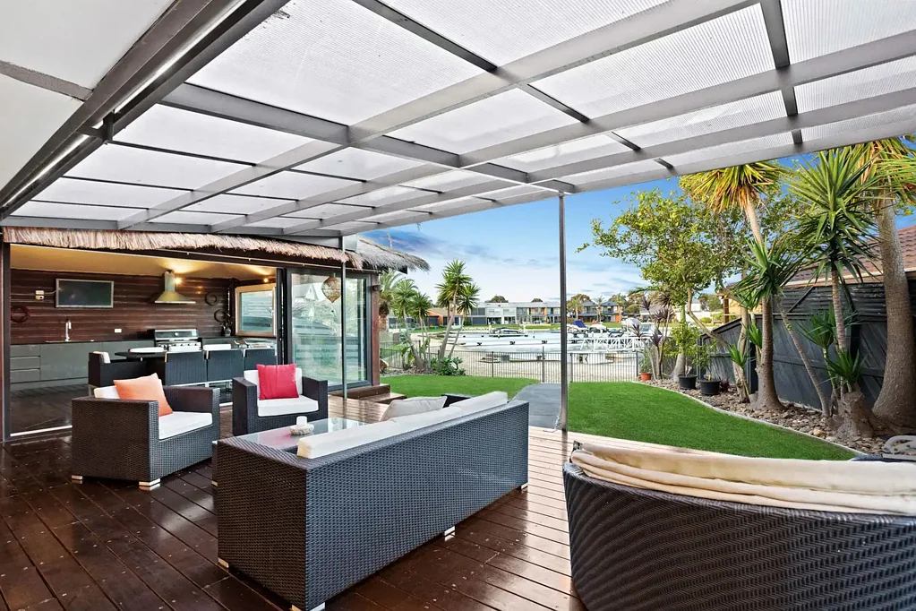 Patterson Lakes 4Kwarto Huge 951m² Block, North-Facing, Sandy Beach, Floating Boat Mooring