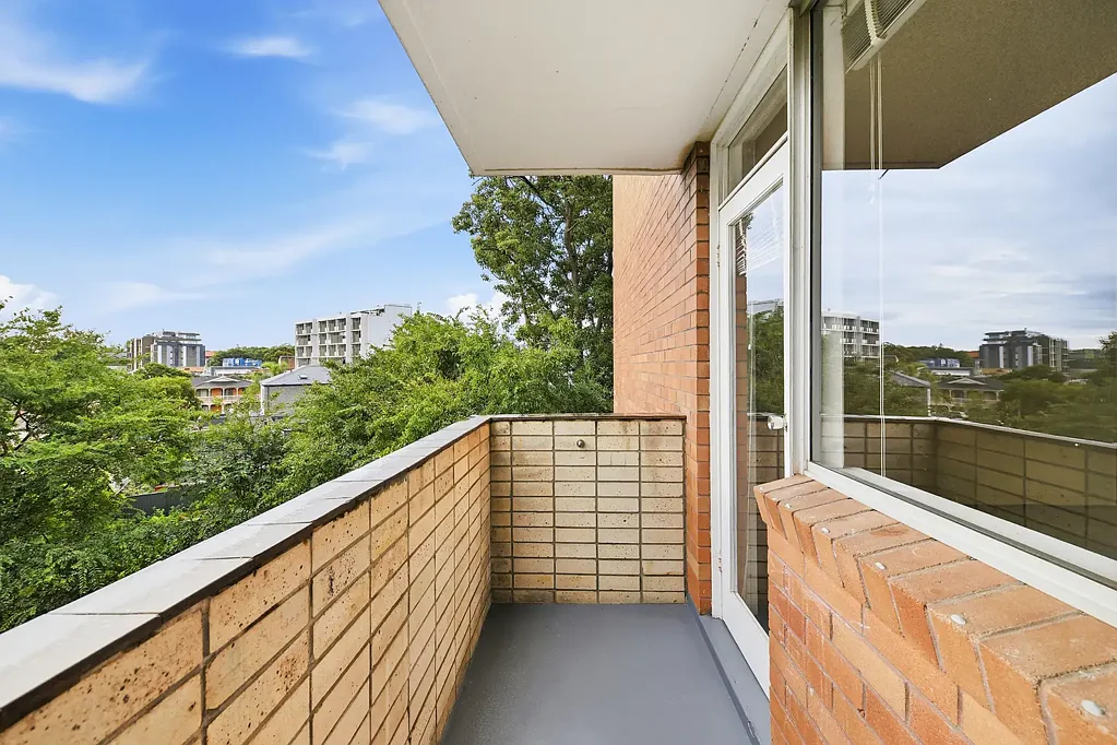 Live in the heart of Gladesville