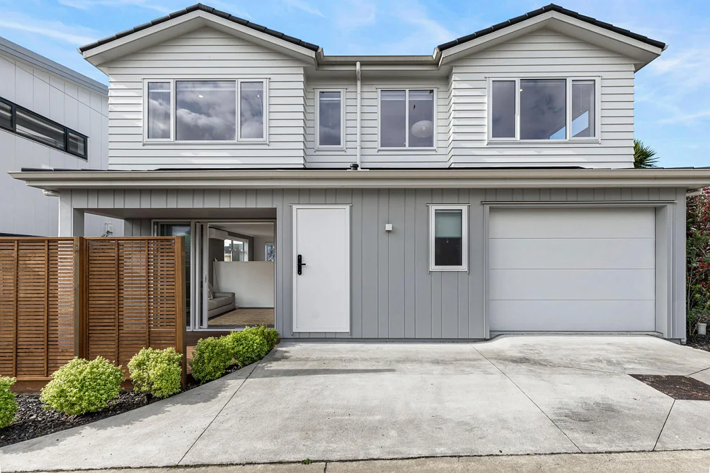 Te Atatu Peninsula 3房  Stylish Family Living in Prime Peninsula Location