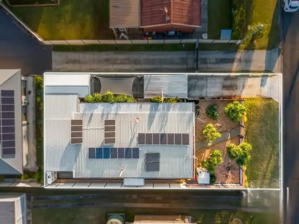 Ripley 3chambre 3 Bedroom Air-conditioned Home with Solar, Sheds & Water tanks  in Sought after Ripley Township