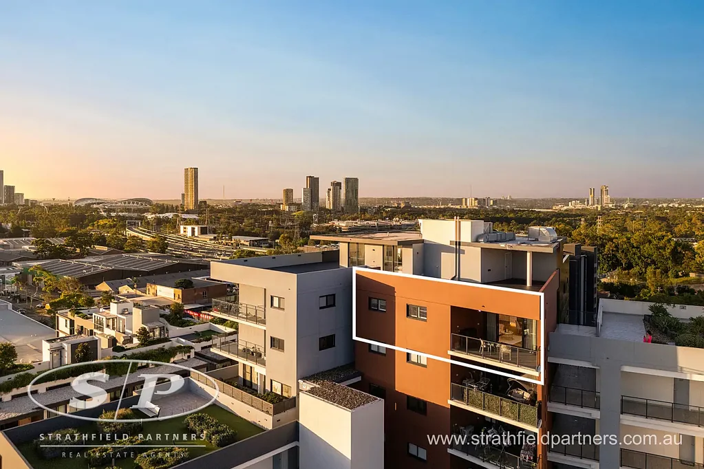 Homebush 2कमरा Stunning Top-Floor Apartment with Sweeping District Views - ACCESS VIA SMALLWOOD AVE!