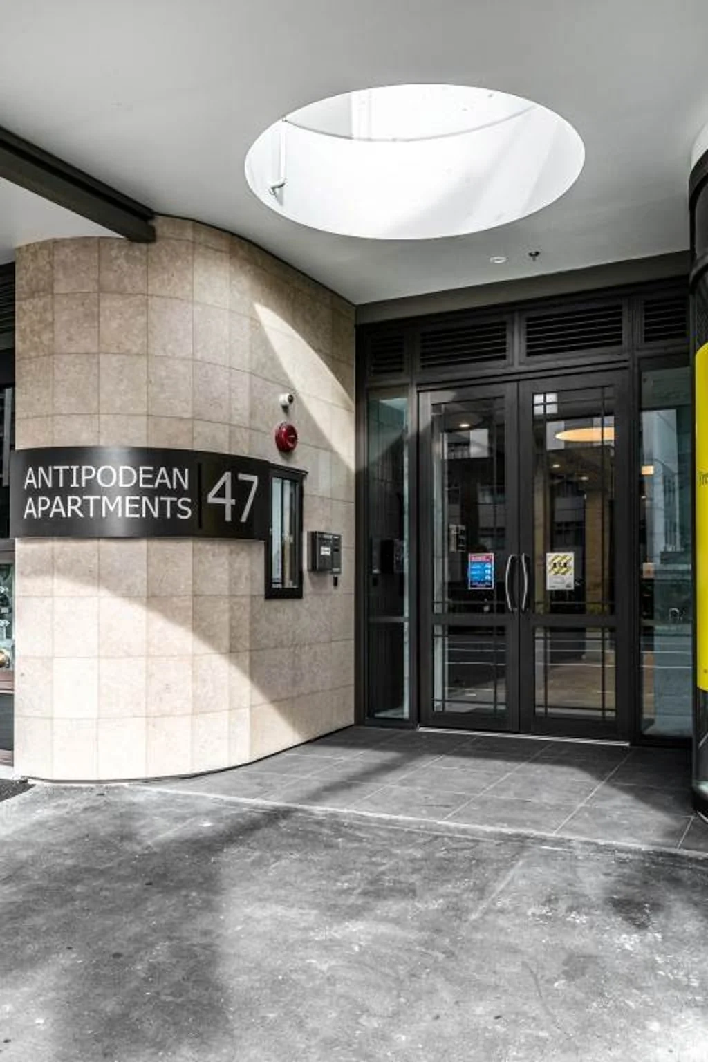 Modern Apartment in the Heart of Downtown