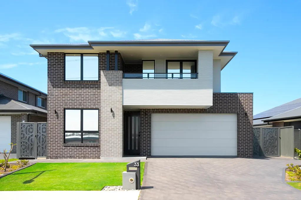 Catherine Field 4ਬੈੱਡਰੂਮ Flawlessly Finished, Generously Sized – The Ultimate Upsize Opportunity on 493sqm