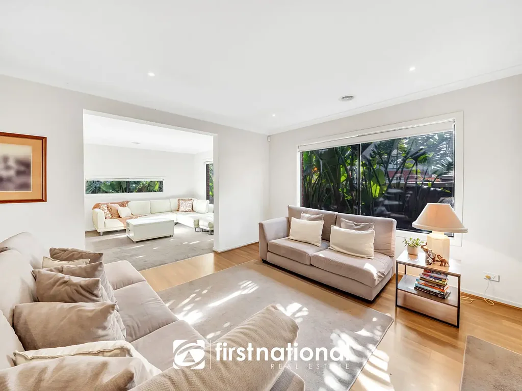 2 Lowell Drive, Keysborough, VIC 3173
