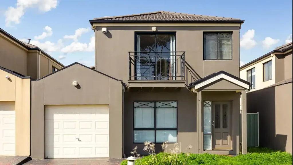 Stylish Family Living Close to Schools, Shops & Transport