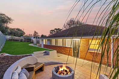 Gumeracha 4Moenga Exquisitely Renovated Family Home on a Spacious 832m² Allotment