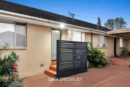 3/11 Burns Avenue, Clayton South