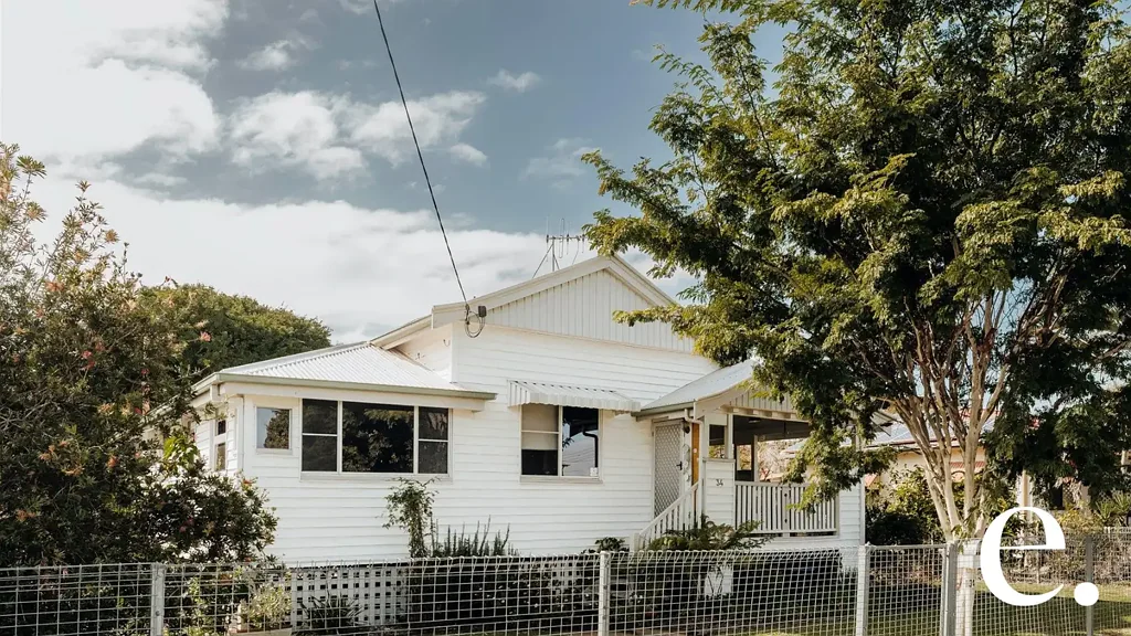 Great Family 3 Bedroom Home Centrally Located!
