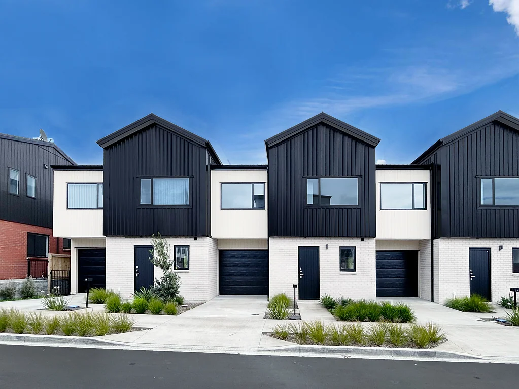 Mount Wellington 4房  Freehold Modern Comfort + 2 Parkings