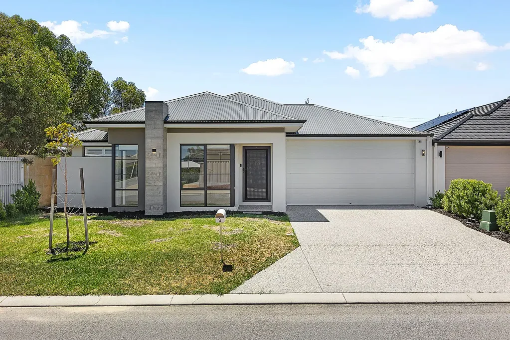 8 Centaurus Road, Bennett Springs, WA 6063
