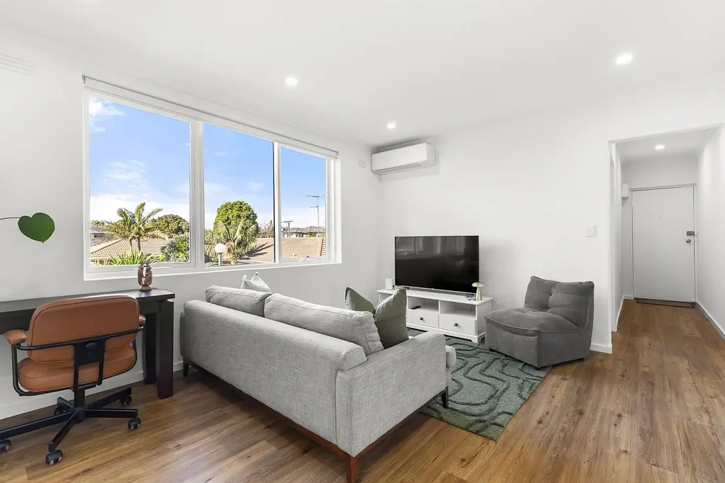 Maidstone 2Habitaciones RENOVATED, SPACIOUS & READY TO MOVE STRAIGHT IN!