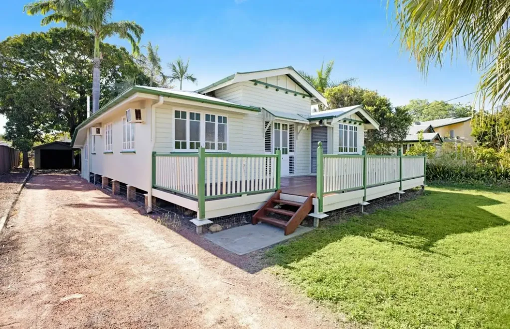 31 Cheyne Street, Pimlico, QLD 4812