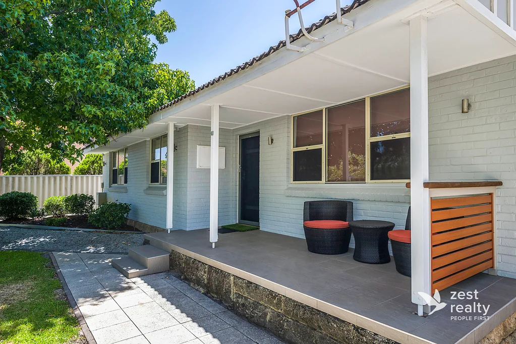 1/48 Henley Street, Como, WA 6152