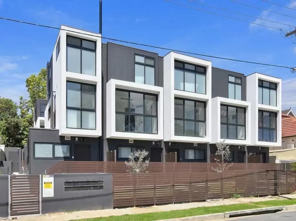 Stylish Family Townhouse in the Heart of Burwood