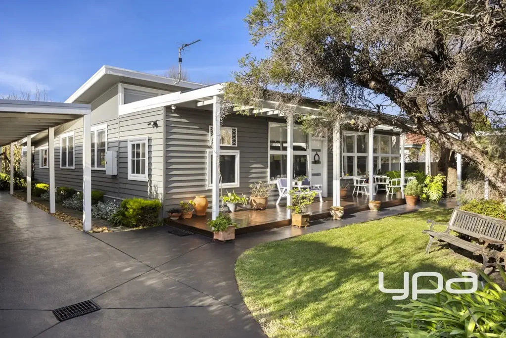 CHARMING BEACHSIDE ESCAPE WITH ROOM TO GROW