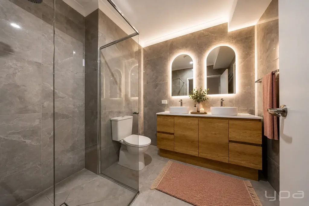 Ormeau Hills 4部屋 Renovated & Elevated on a Substantial 677m² block