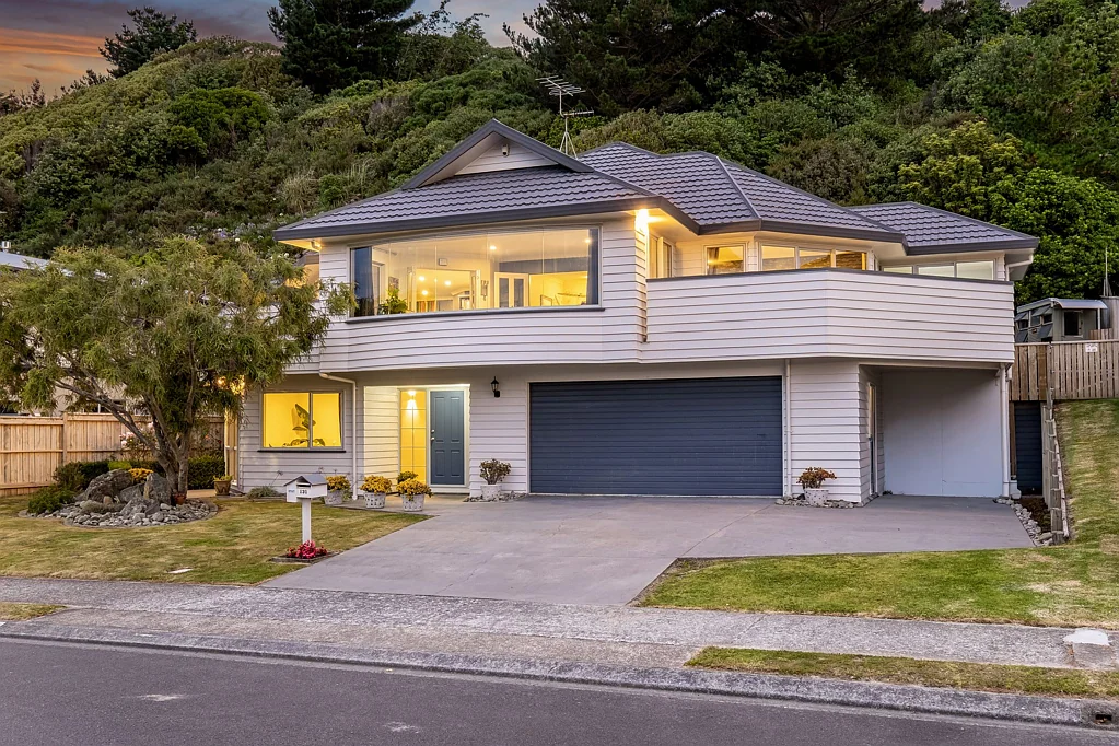 131 Eskdale Road, Papakowhai, Porirua, Wellington