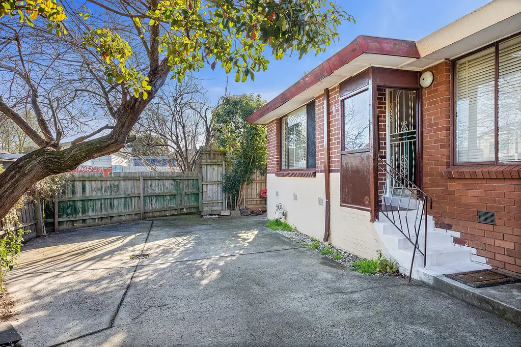 5/24 Jinghi Road, Reservoir, VIC 3073