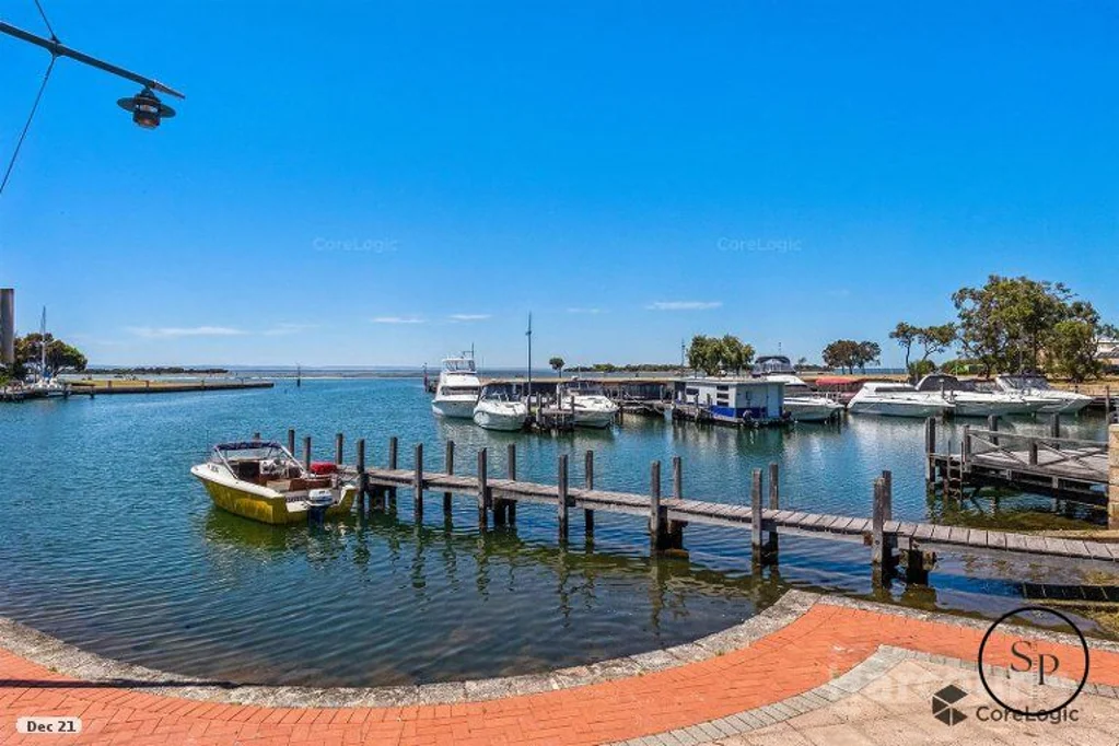 13 Waterford Retreat, Mandurah, WA 6210